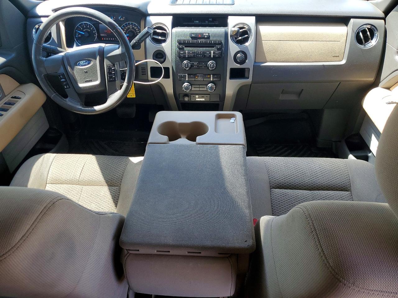 2011 Ford F150 VIN 1FTFW1CT1BFB61946 photo 8