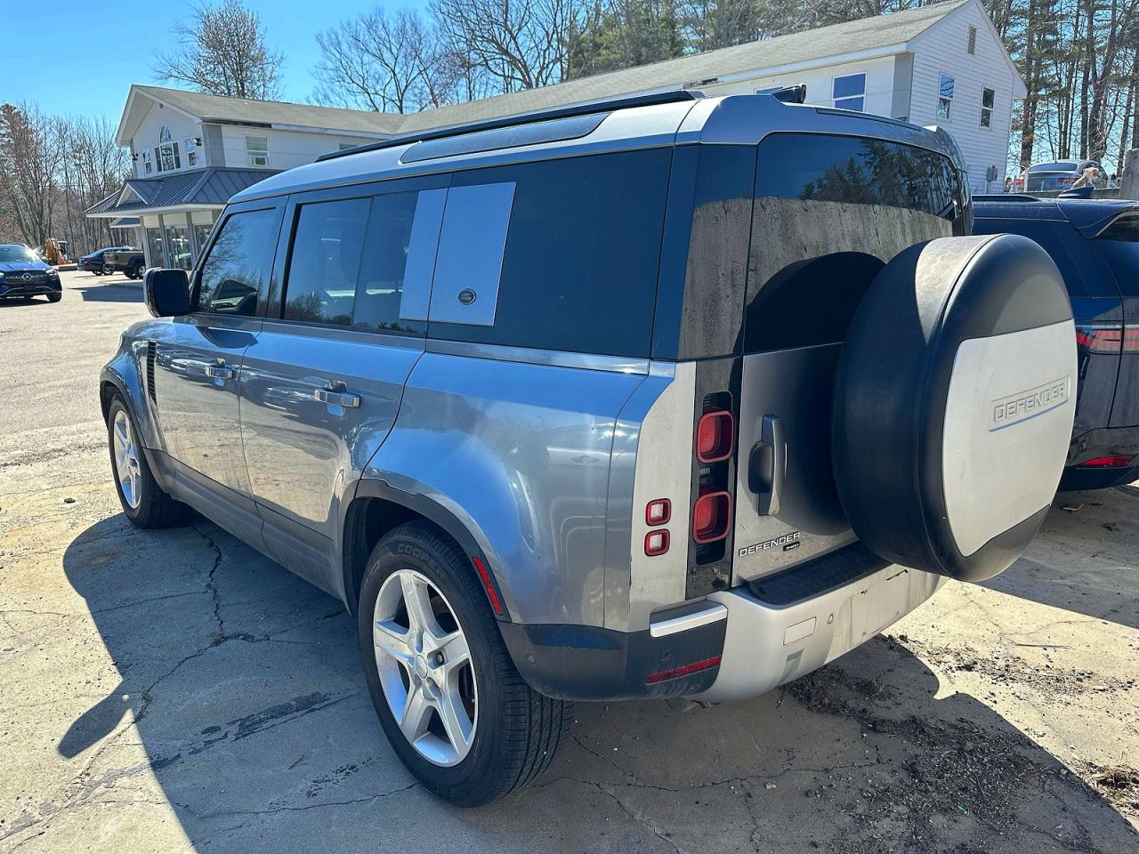 2021 LAND Defender VIN SALEP7RU4M2047972 photo 3
