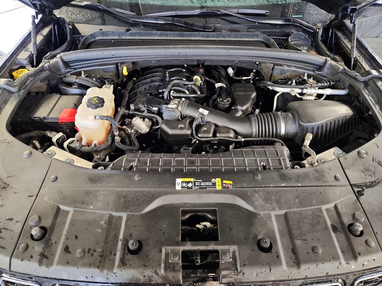 2023 Jeep Cherokee VIN 1C4RJKBG3P8852798 photo 12