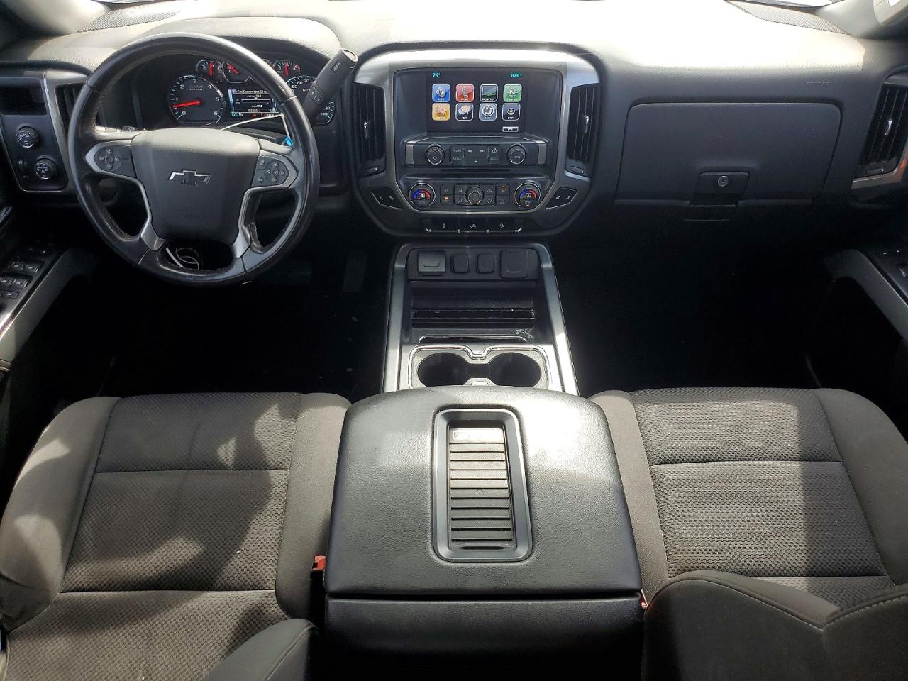 2018 Chev Silverado VIN 1GCVKREC6JZ333081 photo 8