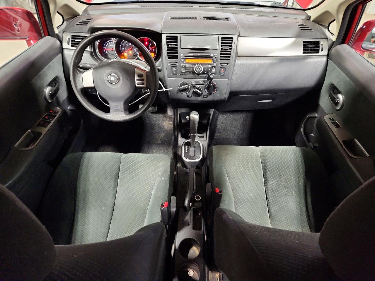 2011 NISSAN Versa VIN 3N1BC1AP5BL449720 photo 8