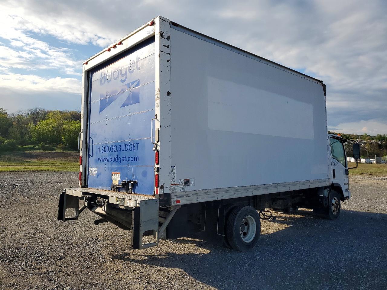 2018 Isuzu Npr VIN JALC4W16XJ7007438 photo 3