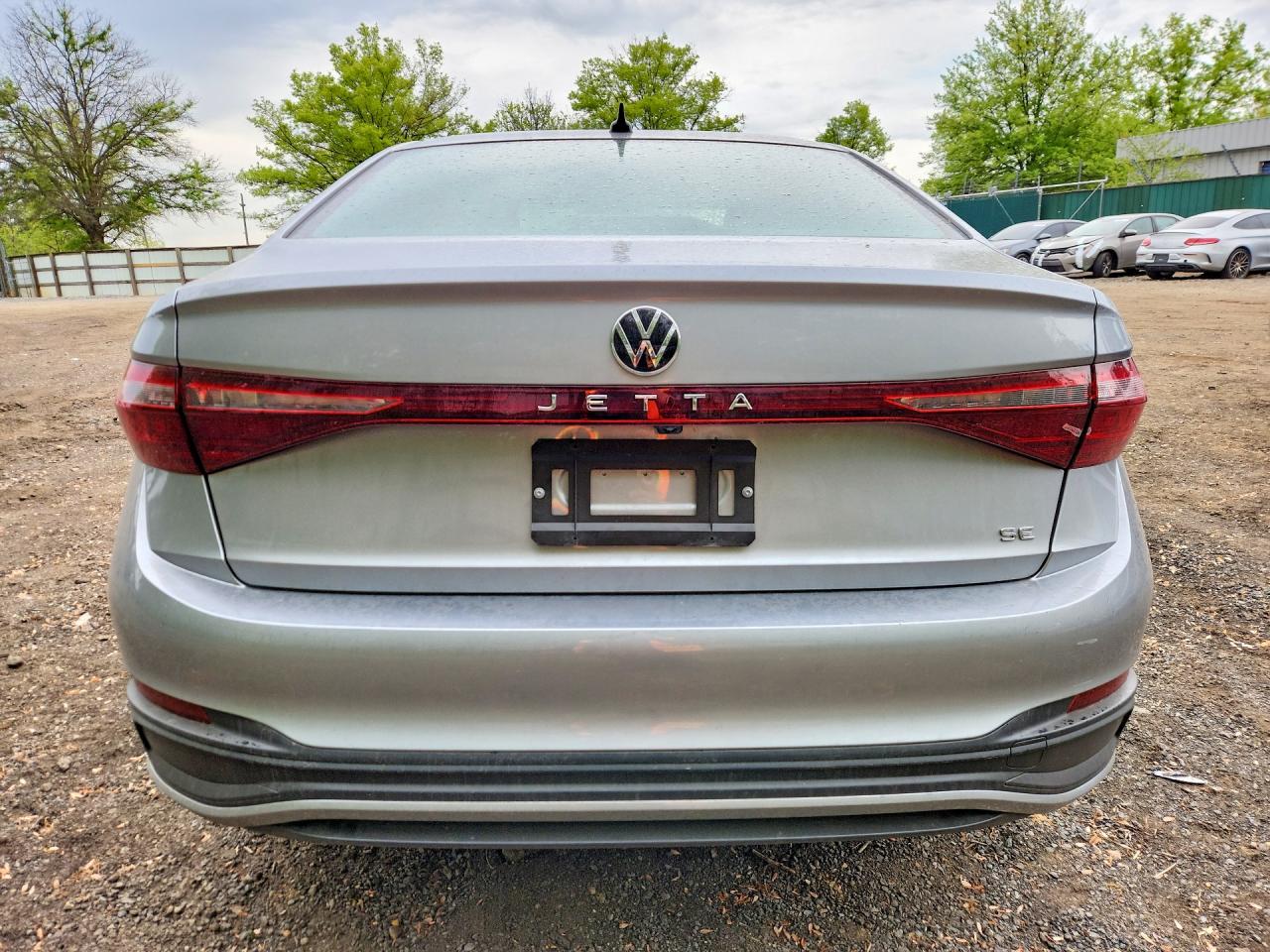 2026 Volkswagen Jetta VIN 3VW7W7BU8TM050052 photo 6