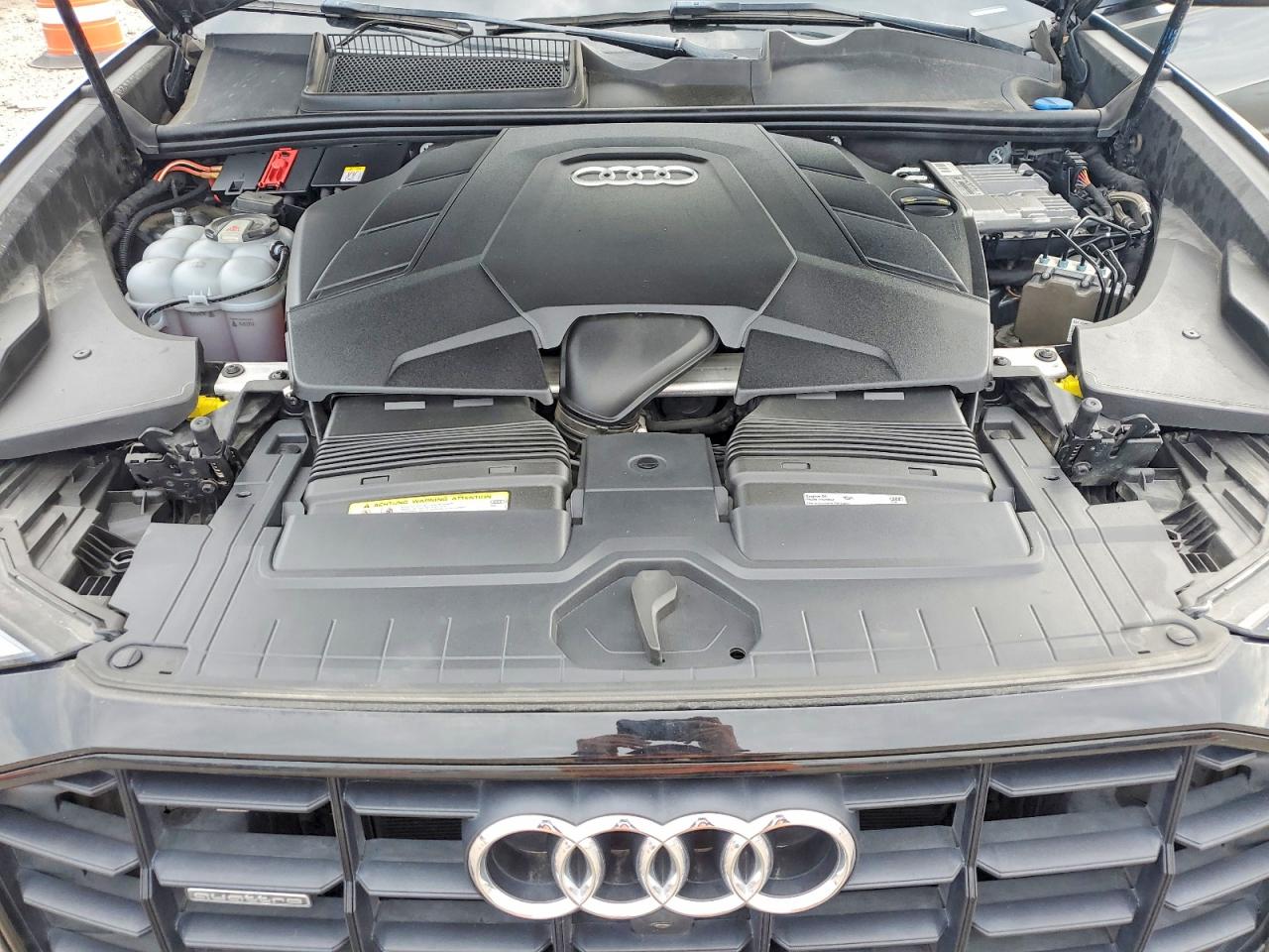 2019 Audi Q8 VIN WA1EVAF16KD030798 photo 11