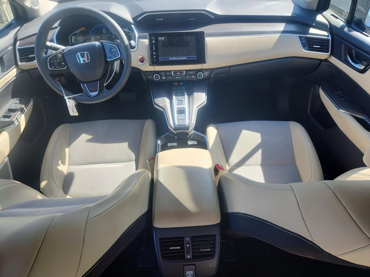 2019 Honda Clarity VIN JHMZC5F12KC003641 photo 8