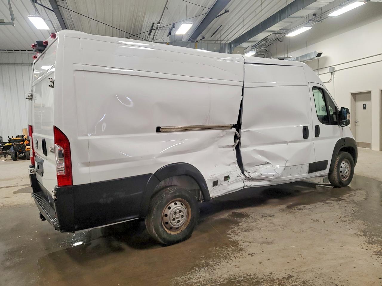 2023 Ram Promaster VIN 3C6MRVJG0PE516495 photo 3