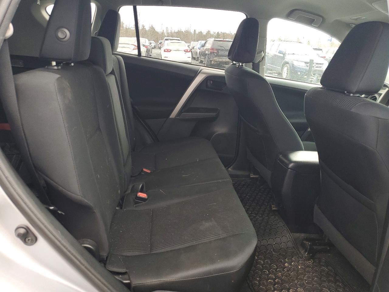 2016 Toyota Rav4 VIN 2T3BFREV1GW485271 photo 11