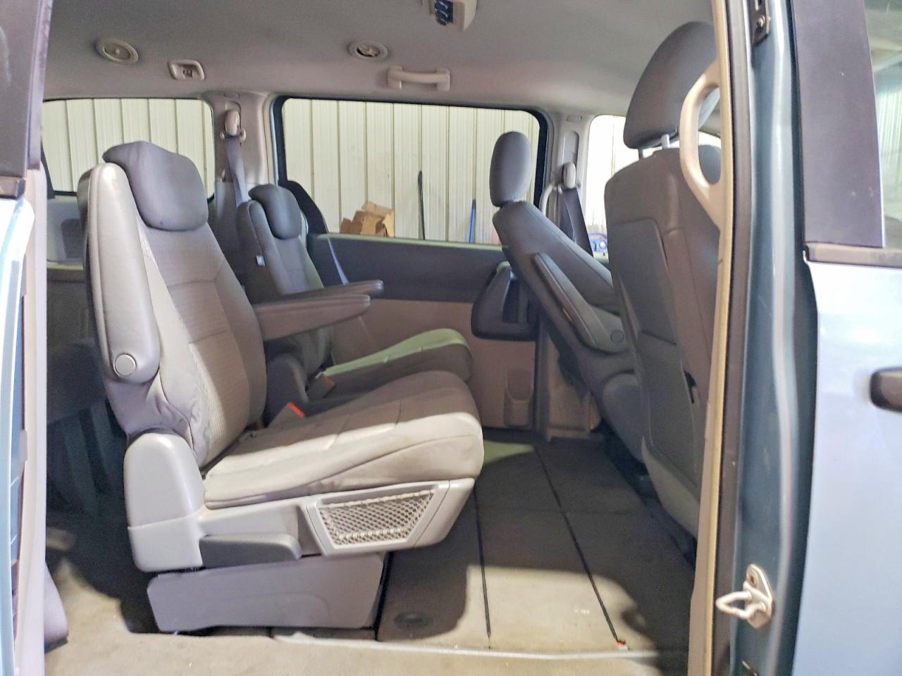 2008 CHRYSLER Minivan VIN 2A8HR44H18R123641 photo 11