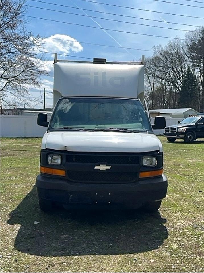 2017 CHEV Express VIN 1GB0GRFF4H1333789 photo 11