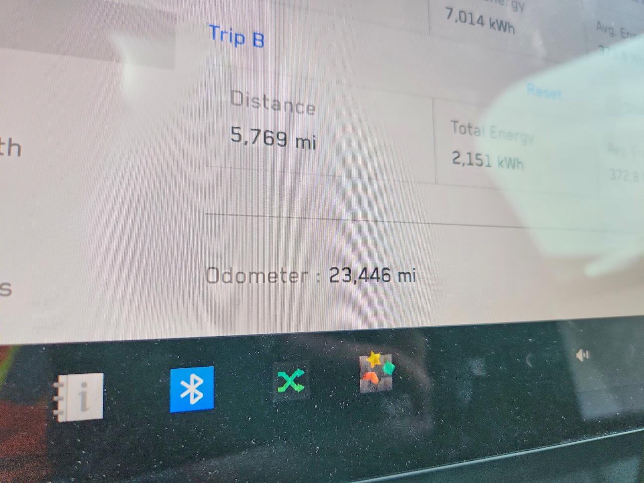 2024 Tesla Cybertruck VIN 7G2CEHED1RA001322 photo 9
