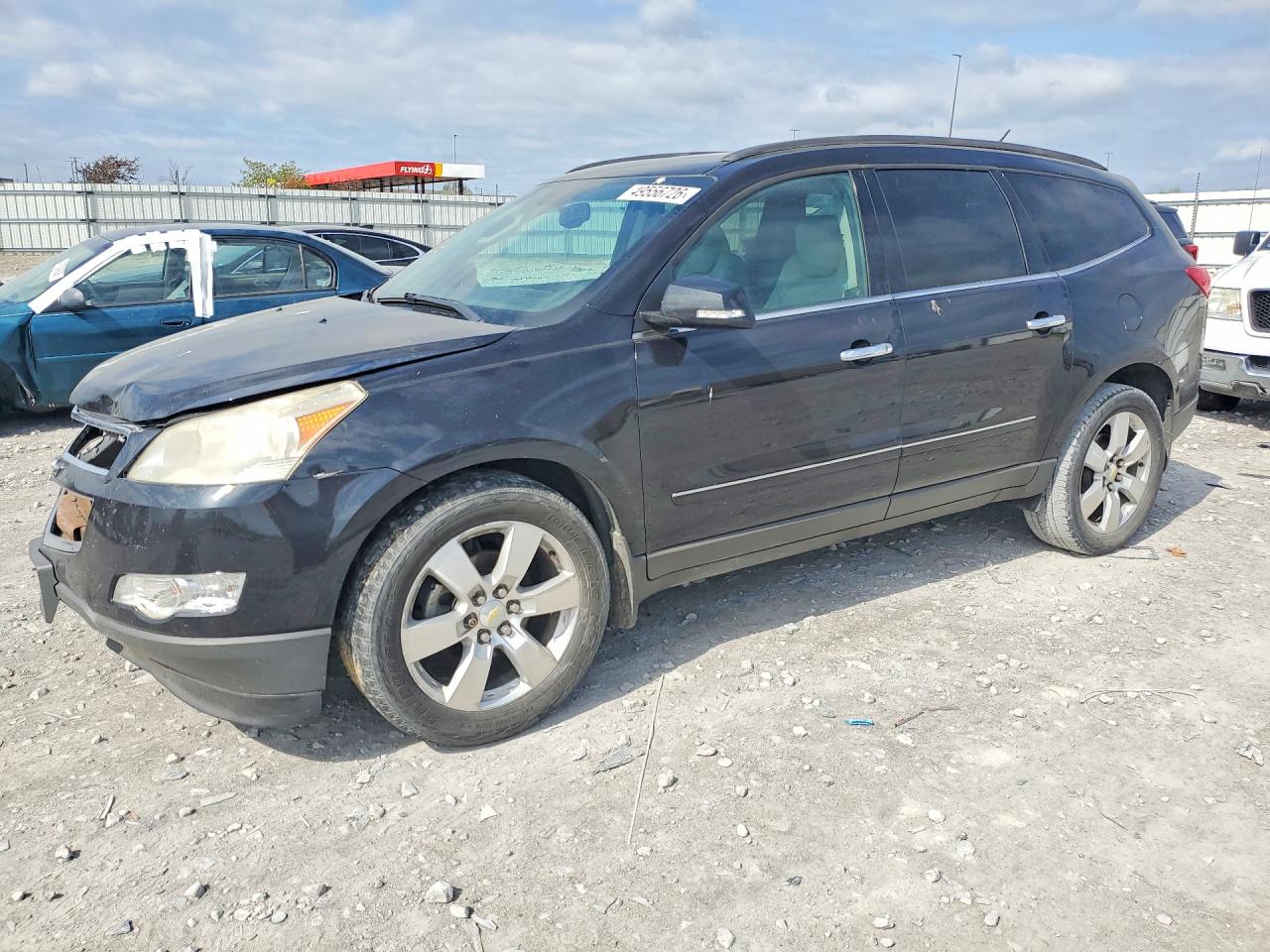 2010 Chevrolet Traverse VIN 1GNLVHED4AS134953 photo 1