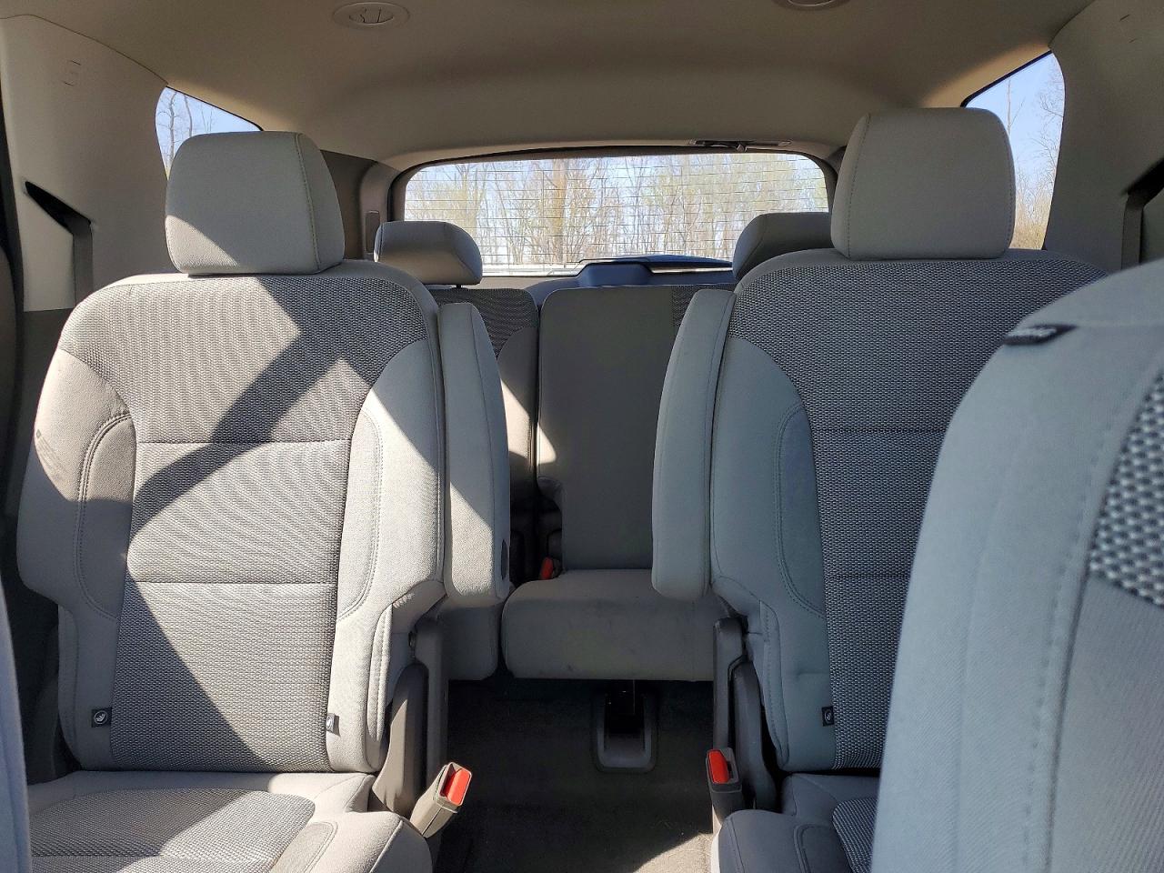 2020 Chevrolet Traverse VIN 1GNERGKW9LJ158428 photo 10