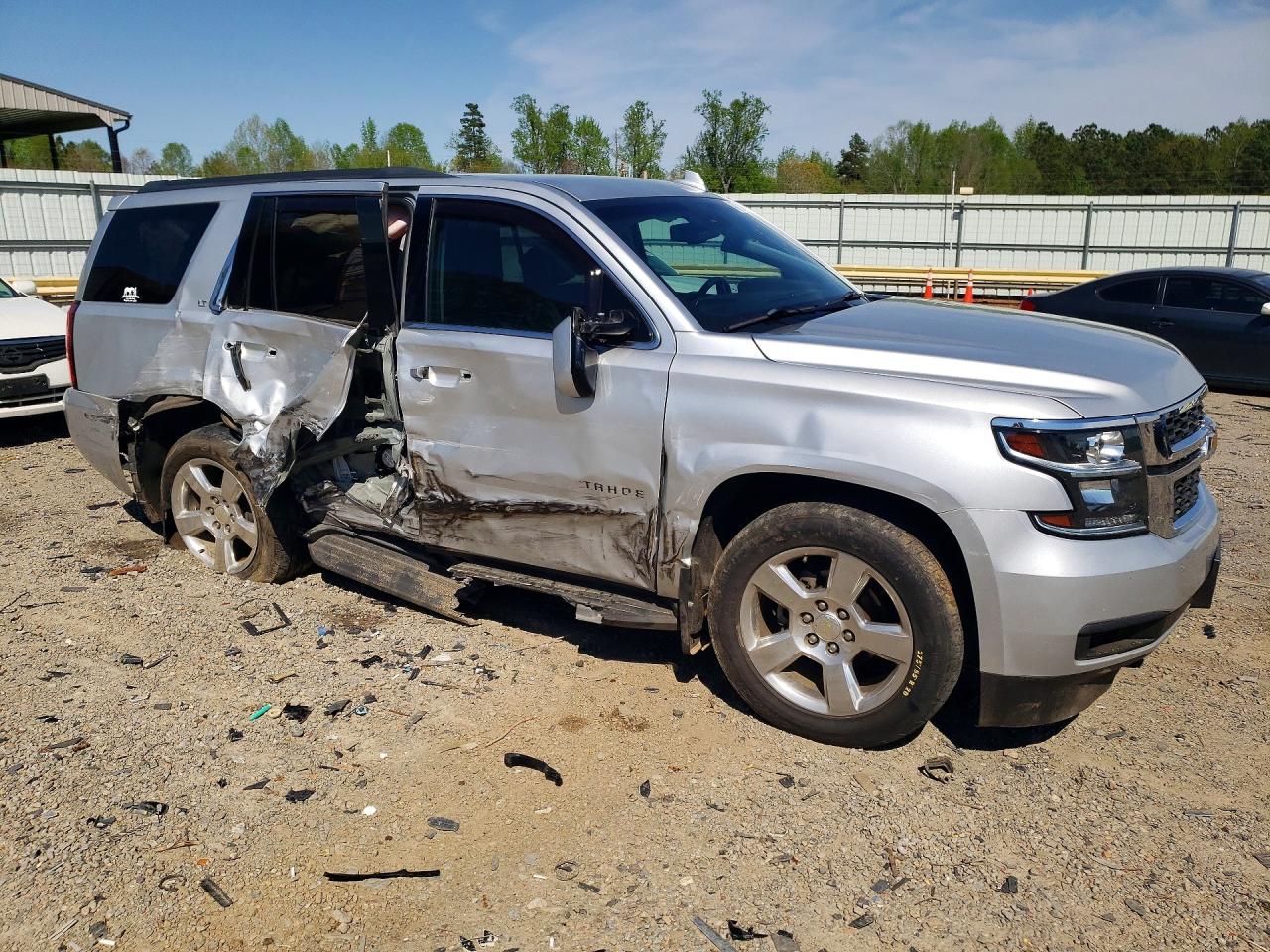 2015 CHEV Tahoe VIN 1GNSCBKC5FR705245 photo 4