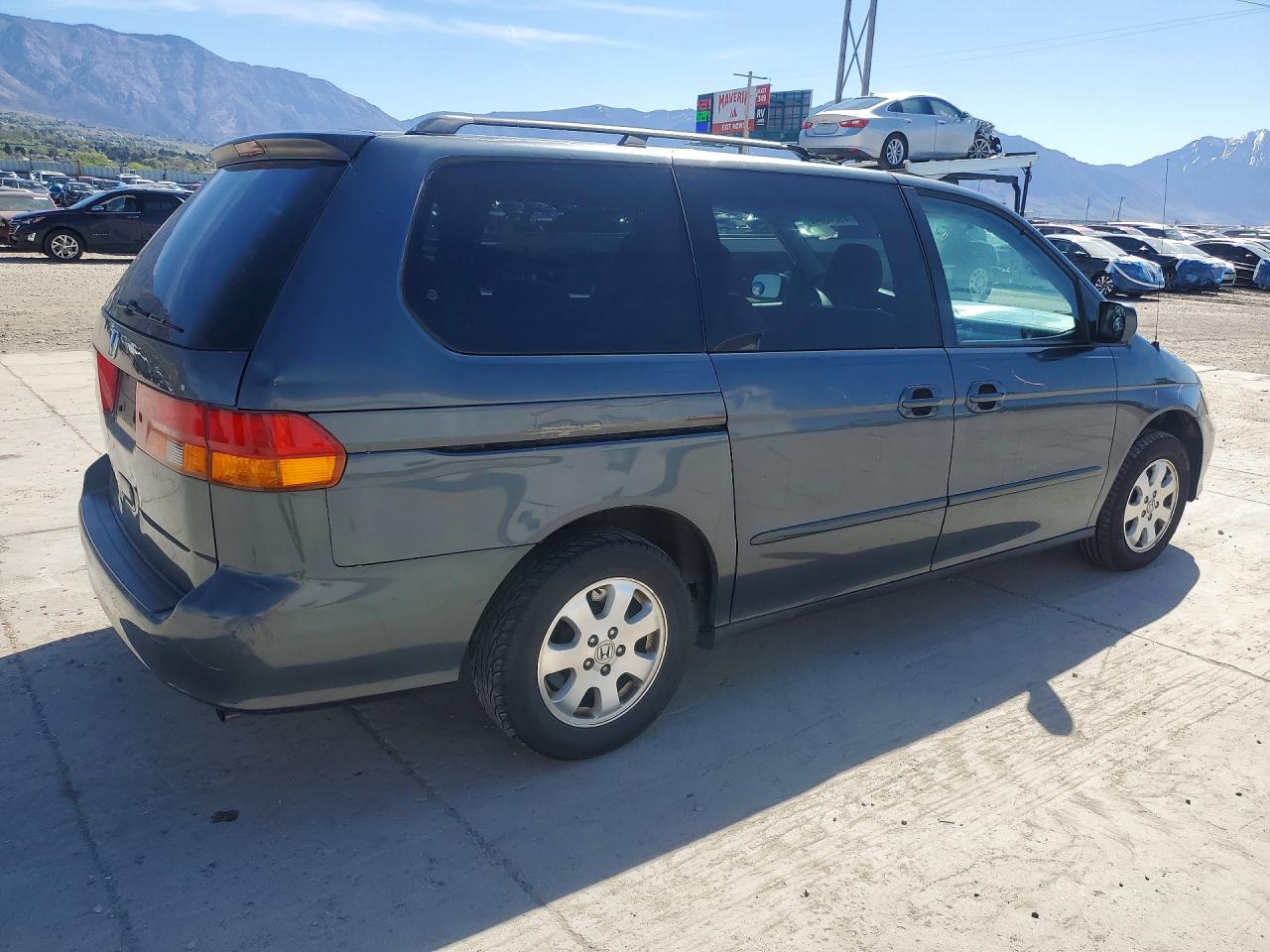2004 Honda Odyssey VIN 5FNRL18954B074318 photo 3