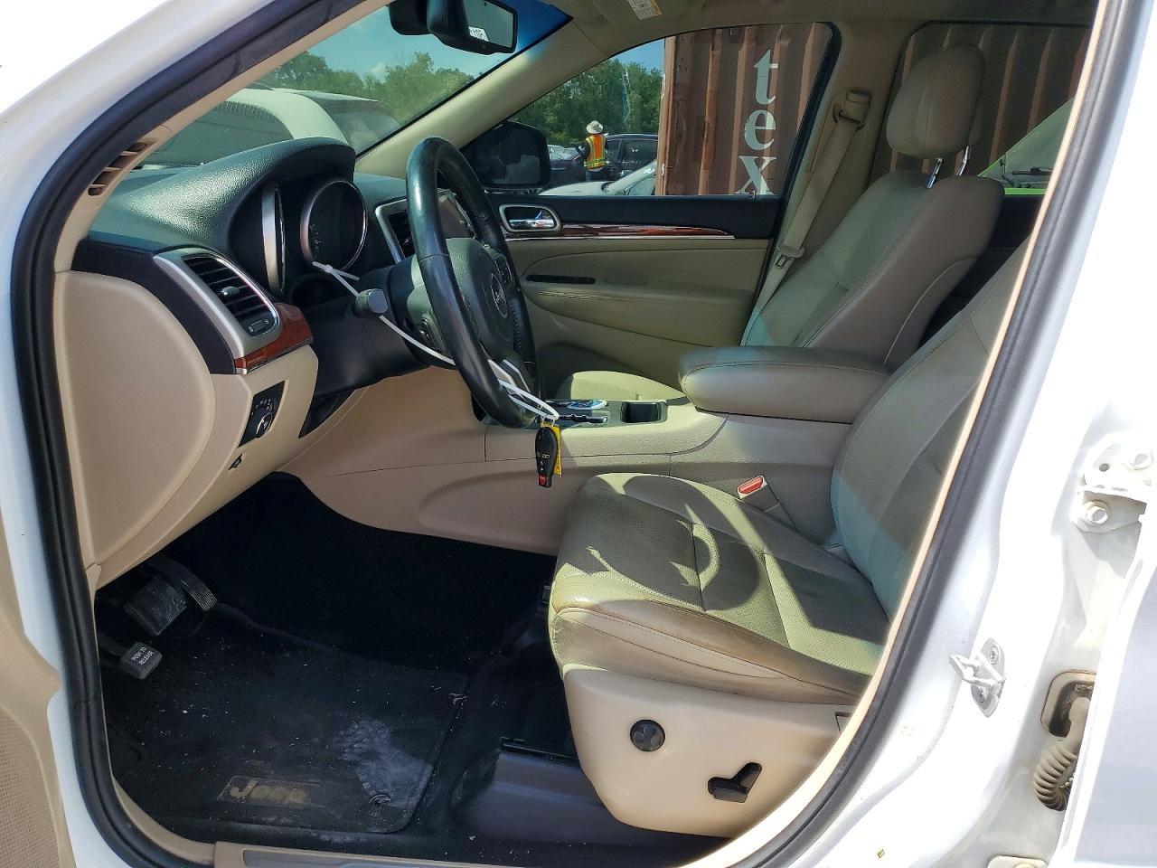 2013 Jeep Cherokee VIN 1C4RJEBT5DC526735 photo 7