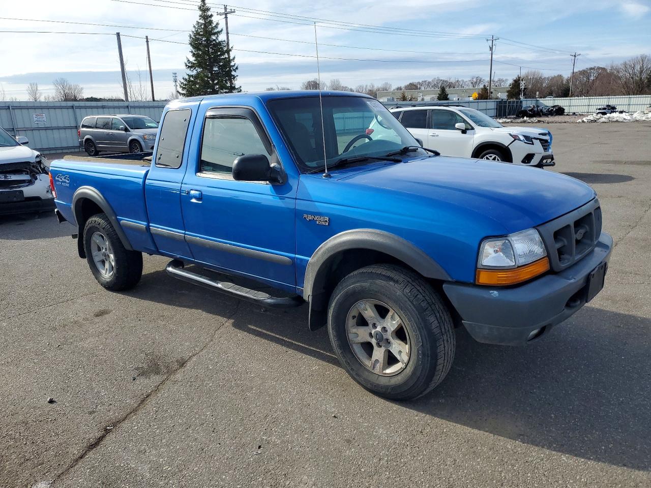 1998 Ford Ranger VIN 1FTZR15XXWTA41445 photo 4
