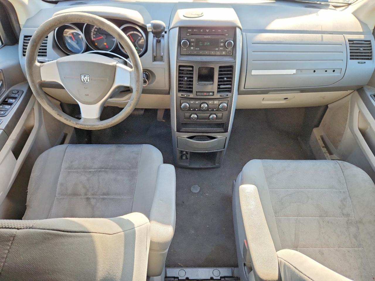 2009 Dodge Caravan VIN 2D8HN44E49R666395 photo 8