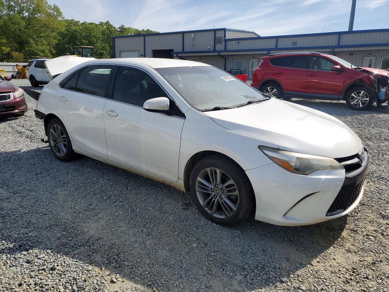 2015 Toyota Camry se VIN 4T1BF1FK7FU075572 photo 4