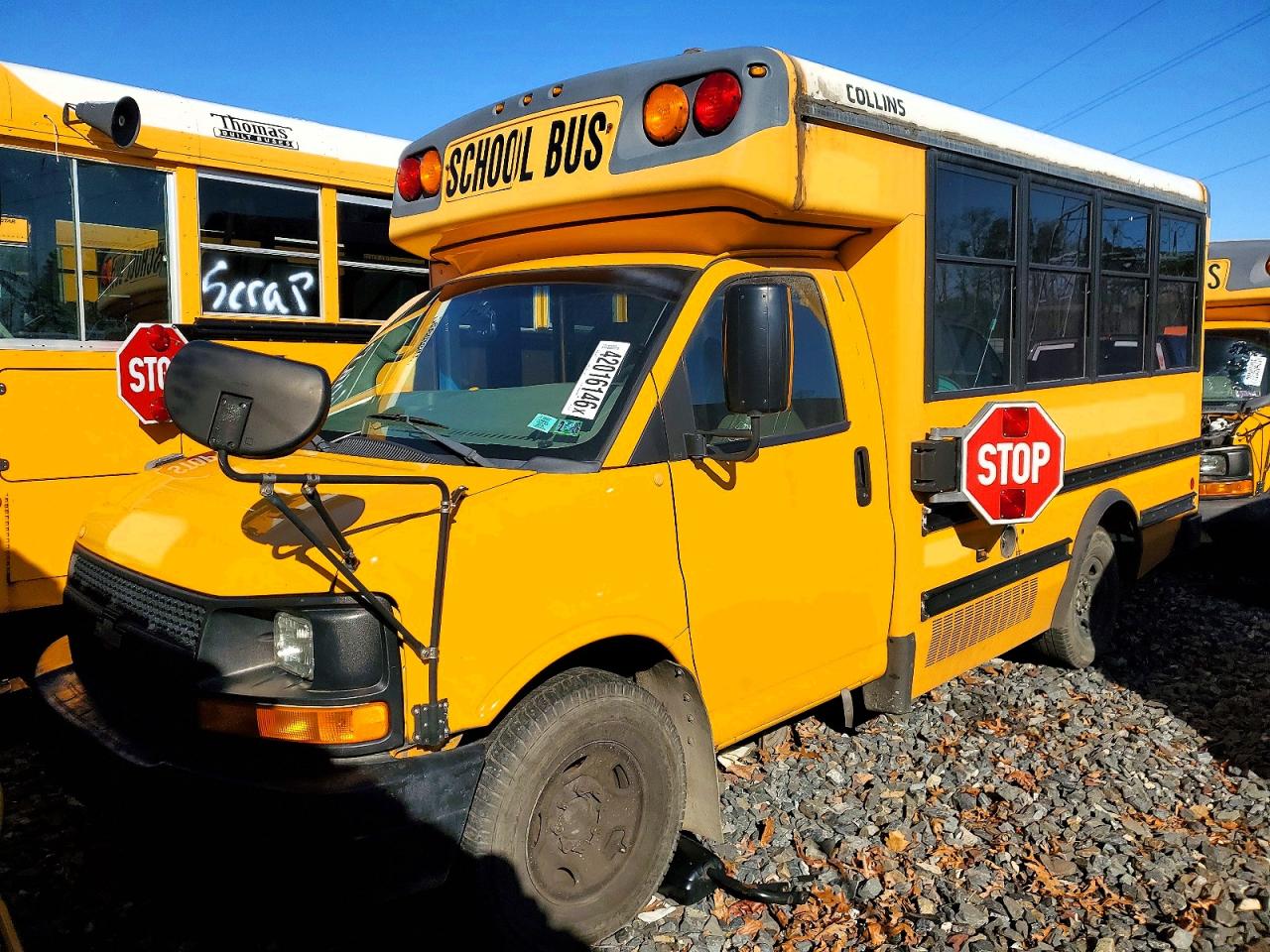 2012 COLLINS Express VIN 1GB0G2BA6C1140750 photo 2