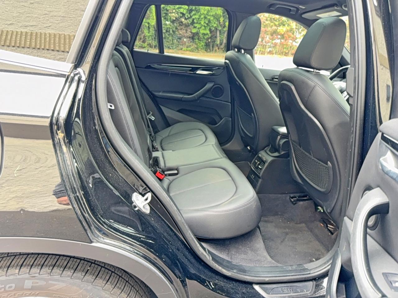 2020 BMW X1 VIN WBXJG9C08L5R31713 photo 6