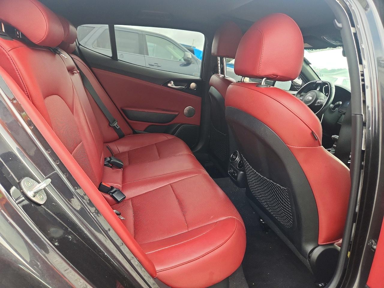2021 Kia Stinger VIN KNAE15LA1M6092207 photo 10