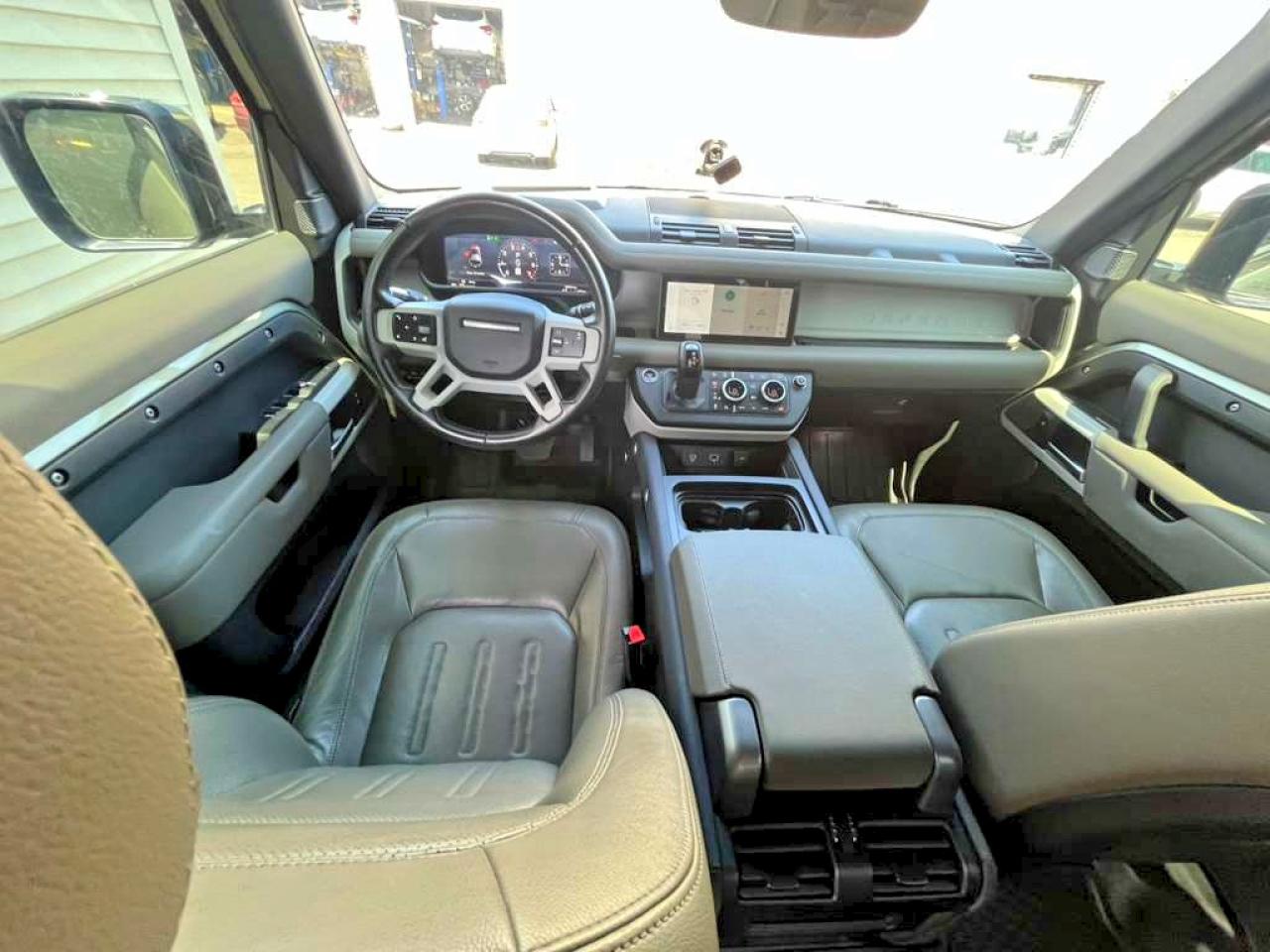 2021 Land Defender VIN SALEJ7RXXM2052024 photo 6