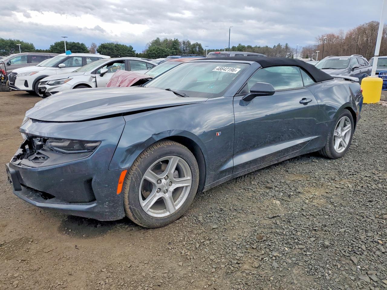 2023 Chevrolet Camaro VIN 1G1FB3DX5P0133210 photo 1