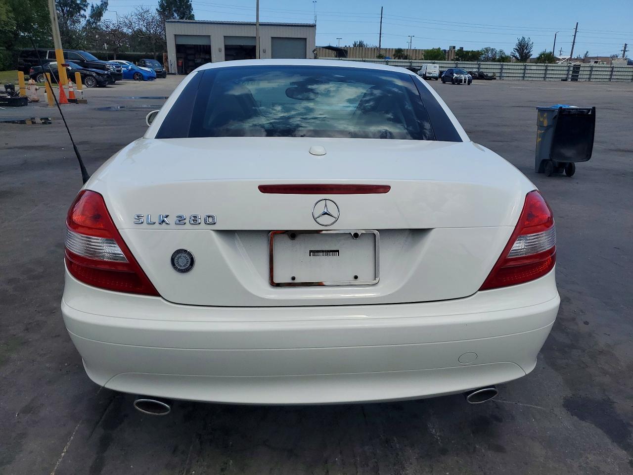 2006 Mercedes-Benz Slk-class VIN WDBWK54FX6F093419 photo 6