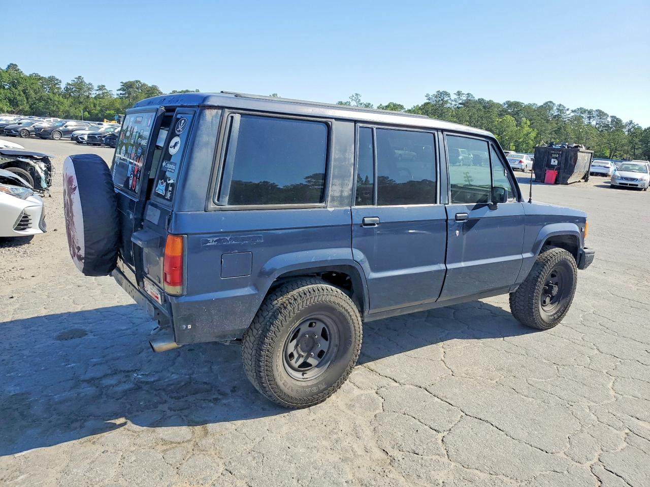 1991 Isuzu Trooper VIN JACCH58R4M7911806 photo 3