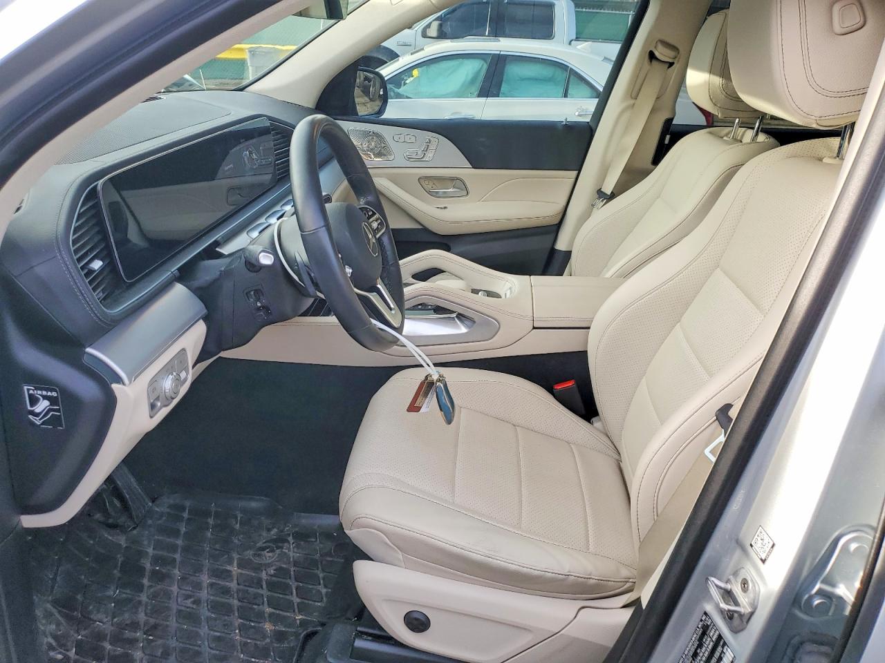 2022 Gls-class VIN 4JGFF5KE3NA637363 photo 7