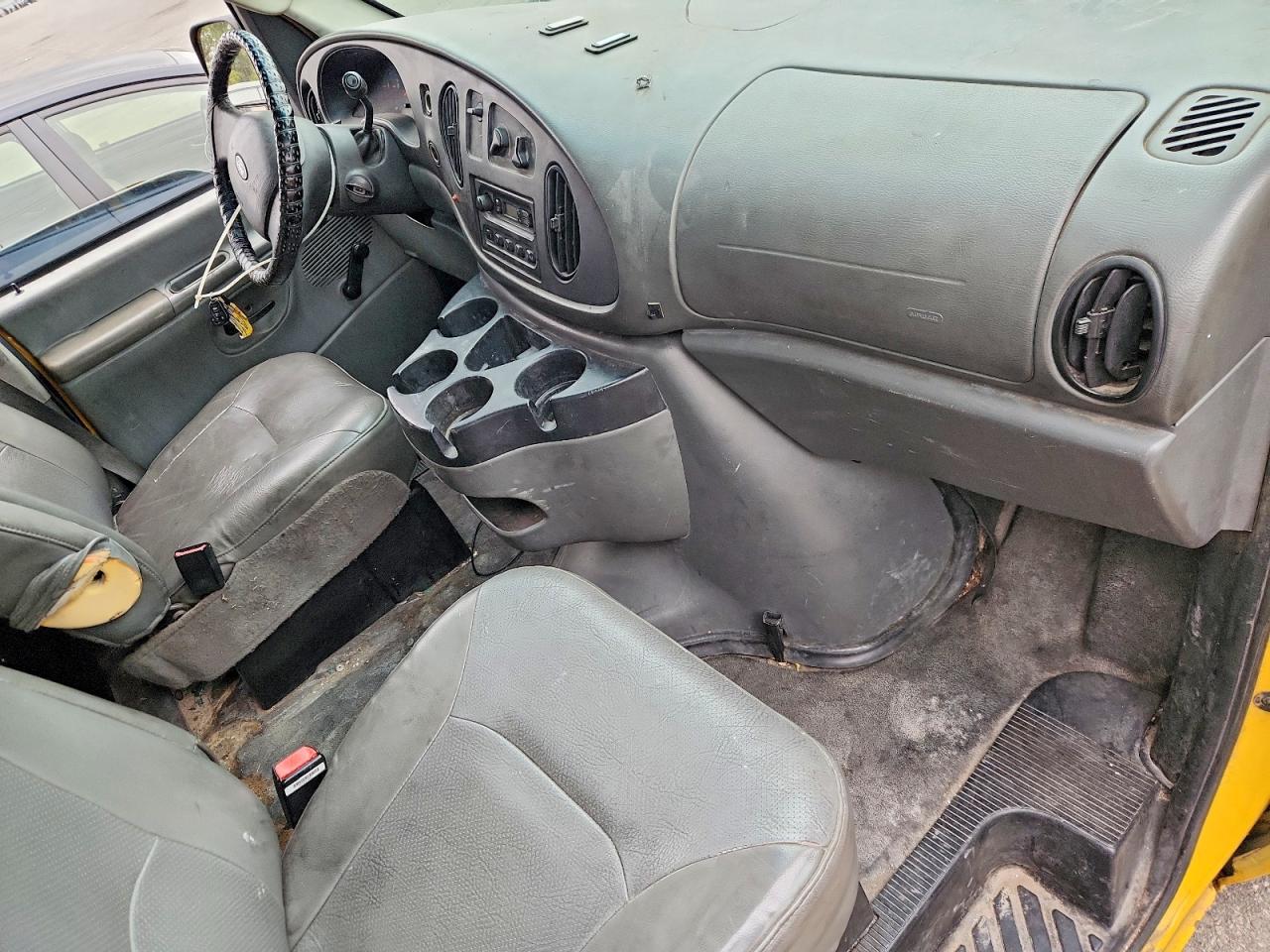 2007 Ford Econoline VIN 1FTNE24W07DB03892 photo 8