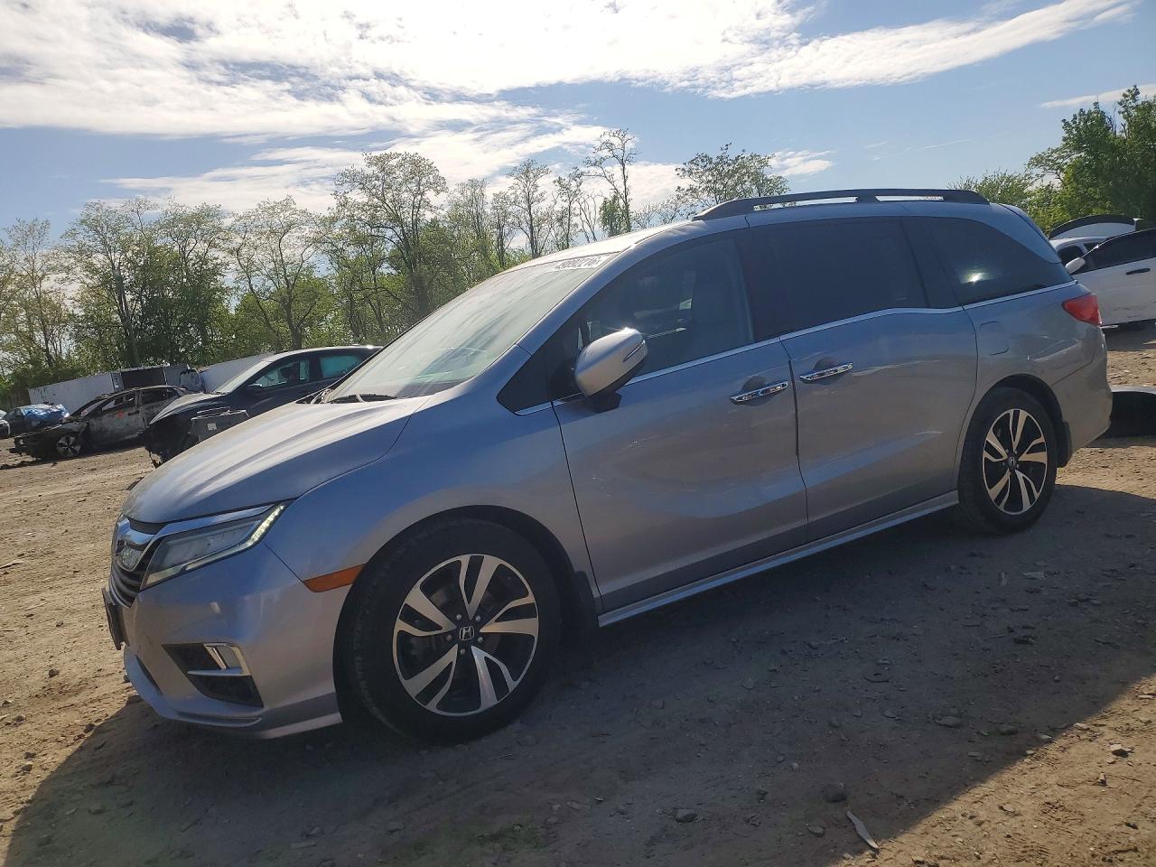 2019 Honda Odyssey VIN 5FNRL6H90KB025893 photo 1
