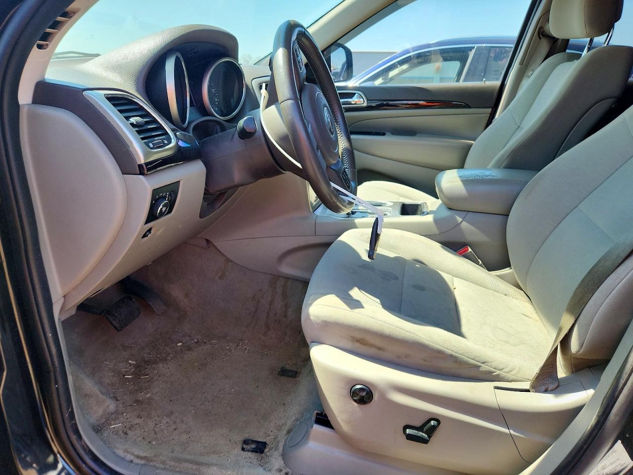 2011 Jeep Cherokee VIN 1J4RS4GG9BC577343 photo 7