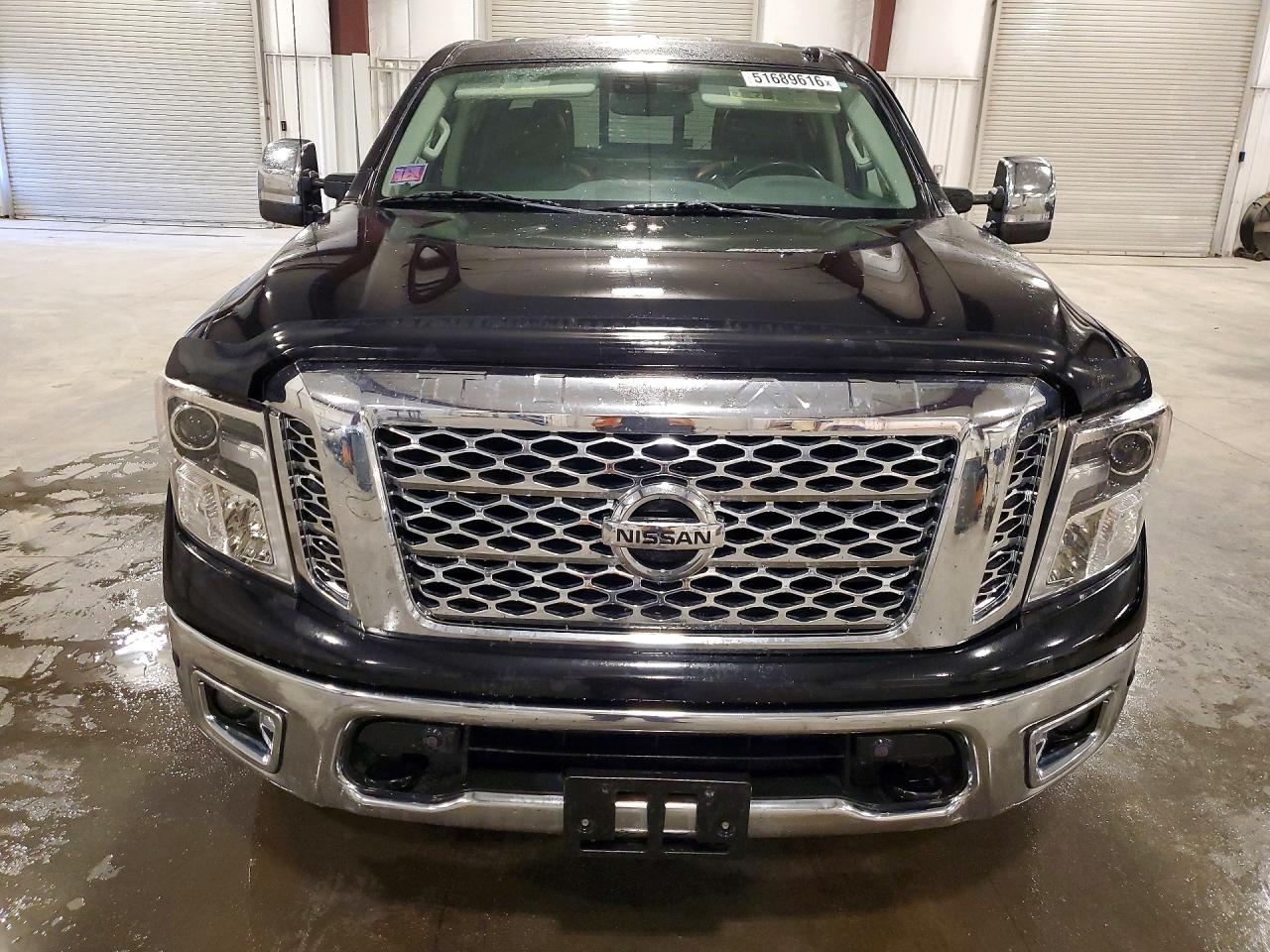 2017 Nissan TITAN VIN 1N6AA1E57HN560363 photo 5
