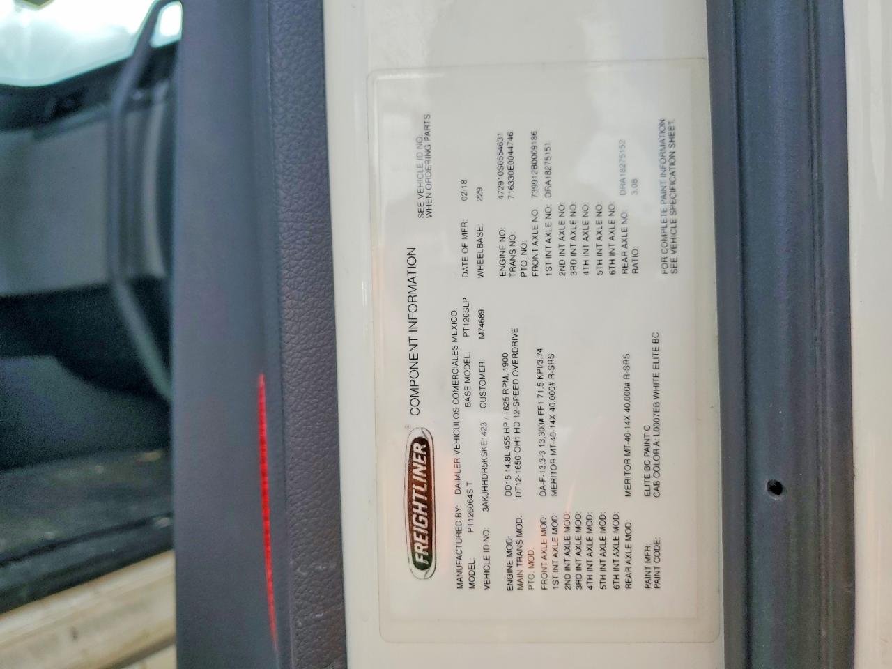 2019 FREIGHTLINER All other VIN 3AKJHHDR5KSKE1423 photo 9