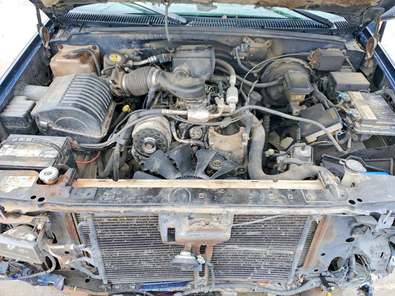 1998 Chevrolet Gmt VIN 1GCEC14R1WZ226287 photo 11