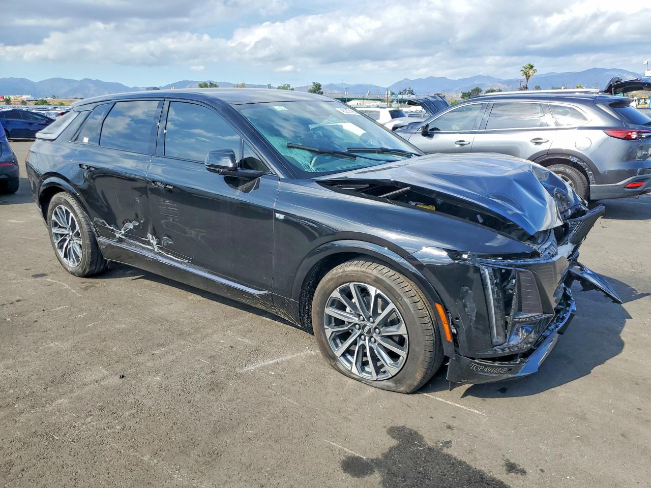 2025 Cadillac All other VIN 1GYKPURK6SZ317077 photo 4