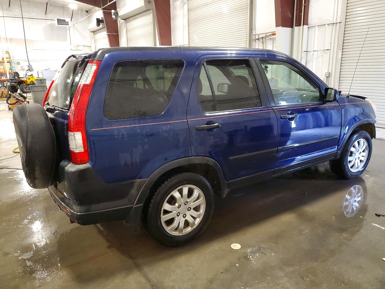 2005 HONDA Crv VIN JHLRD78865C033978 photo 3