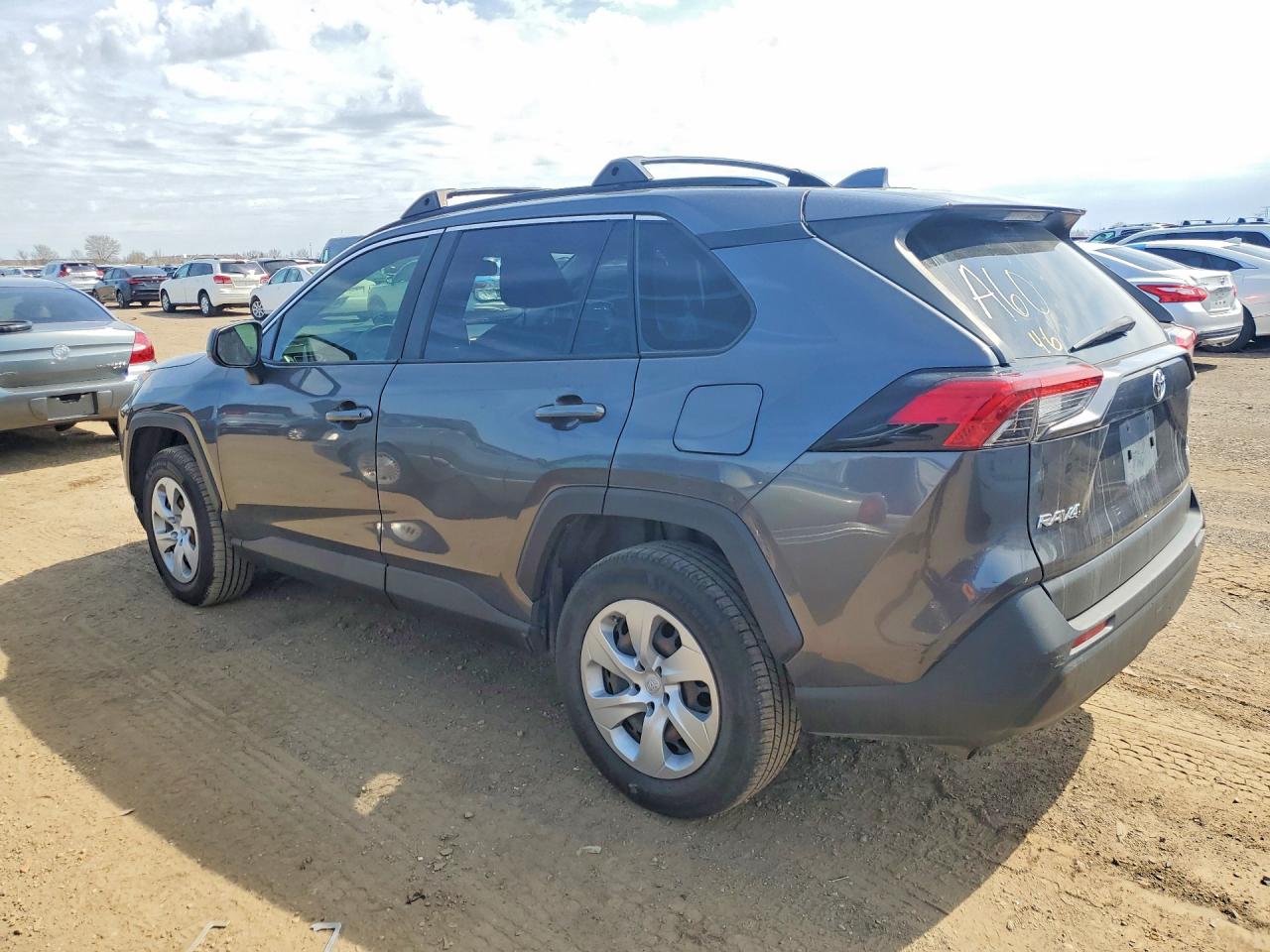 2019 Toyota Rav4 VIN JTMF1RFV6KJ006235 photo 2