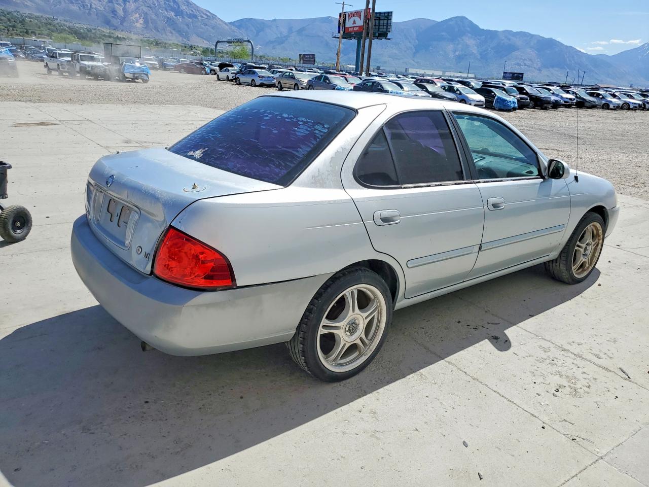 2004 Nissan Sentra VIN 3N1CB51D74L902713 photo 3