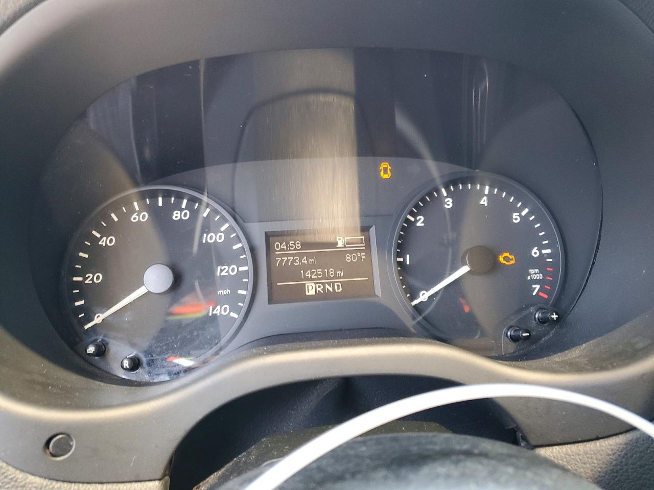 2017 Mercedes Metris VIN WD4PG2EE1H3293224 photo 9