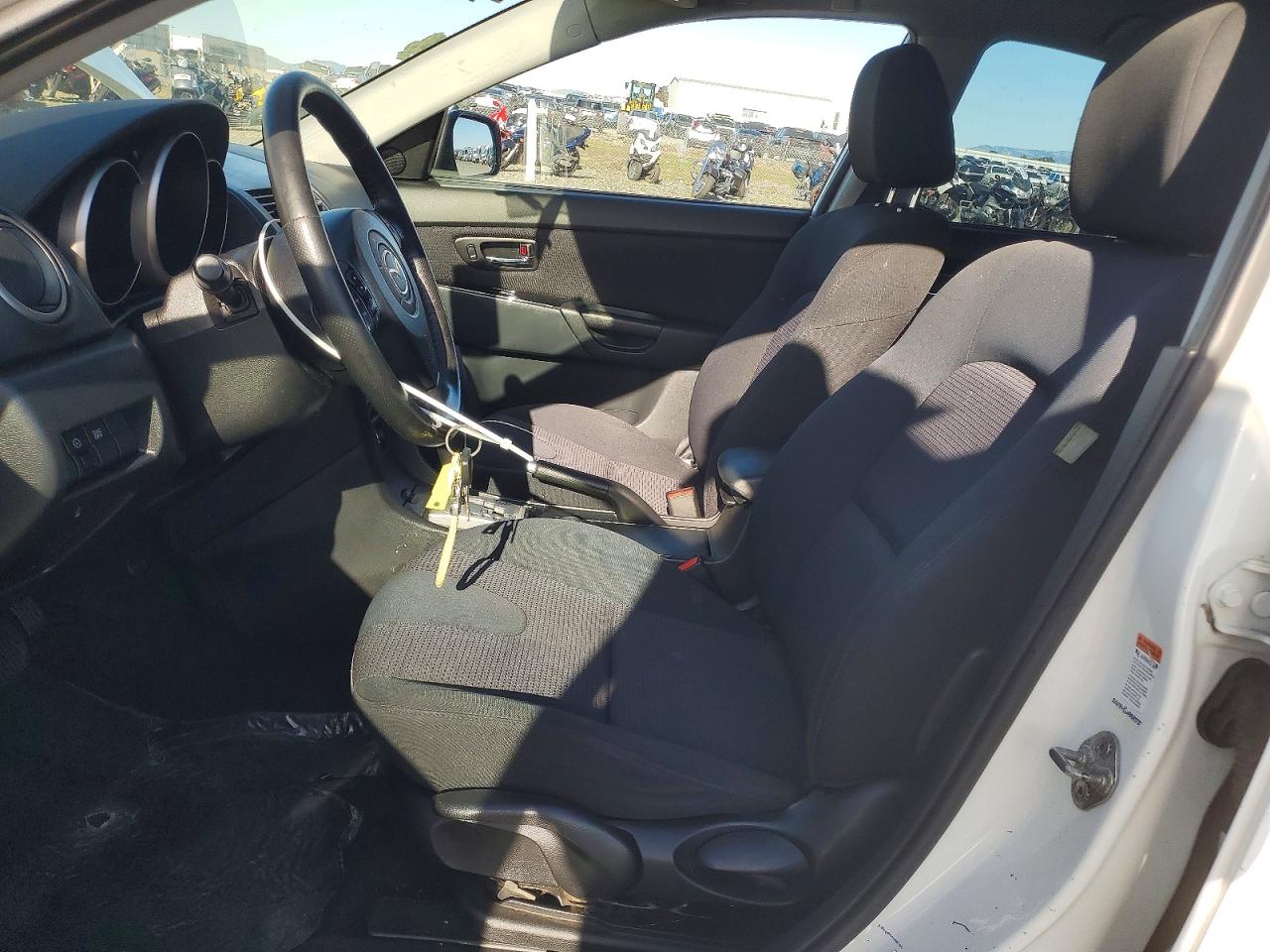 2008 MAZD 3 VIN JM1BK324081129334 photo 7