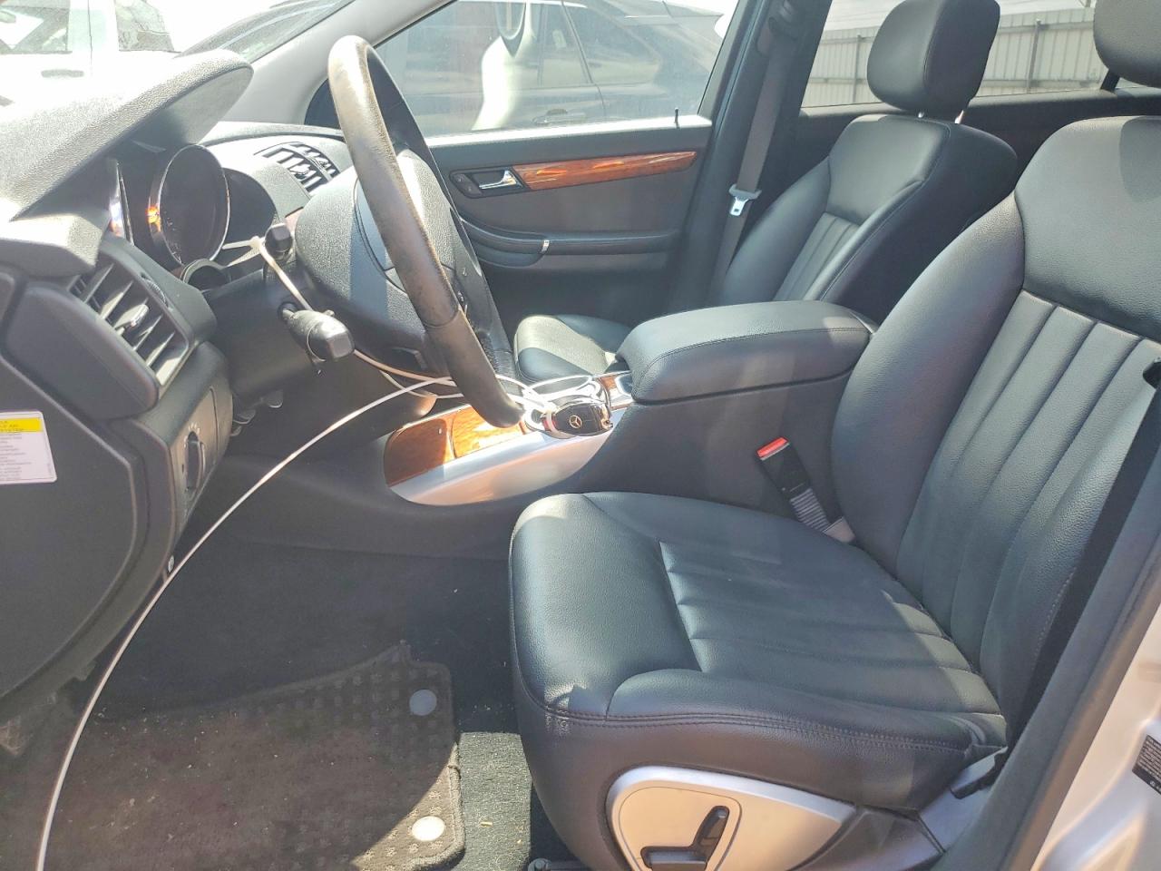 2007 Mercedes-Benz R-class VIN 4JGCB65E47A055369 photo 7