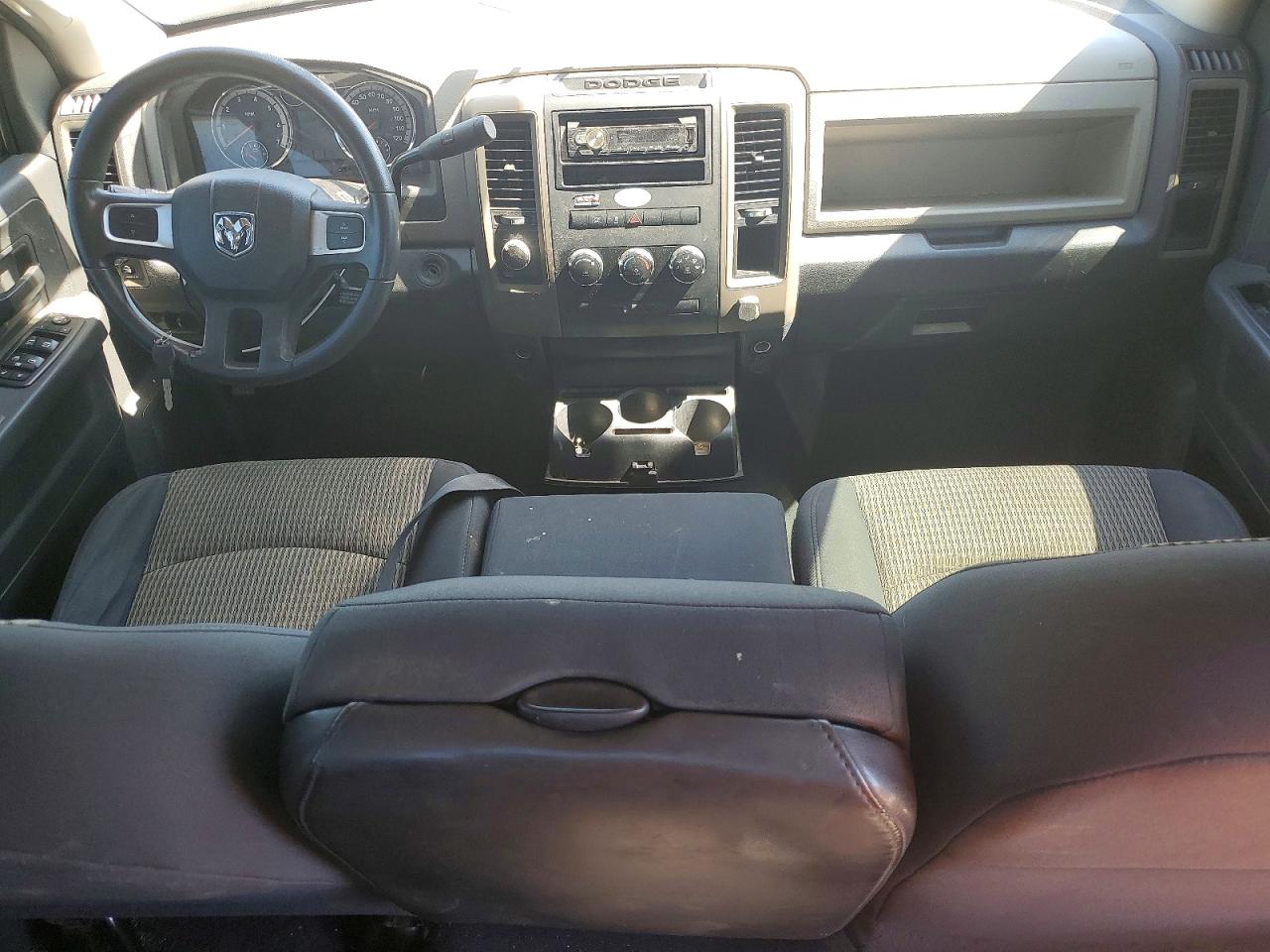 2011 Dodge Ram 1500 VIN 1D7RV1GT3BS692279 photo 8
