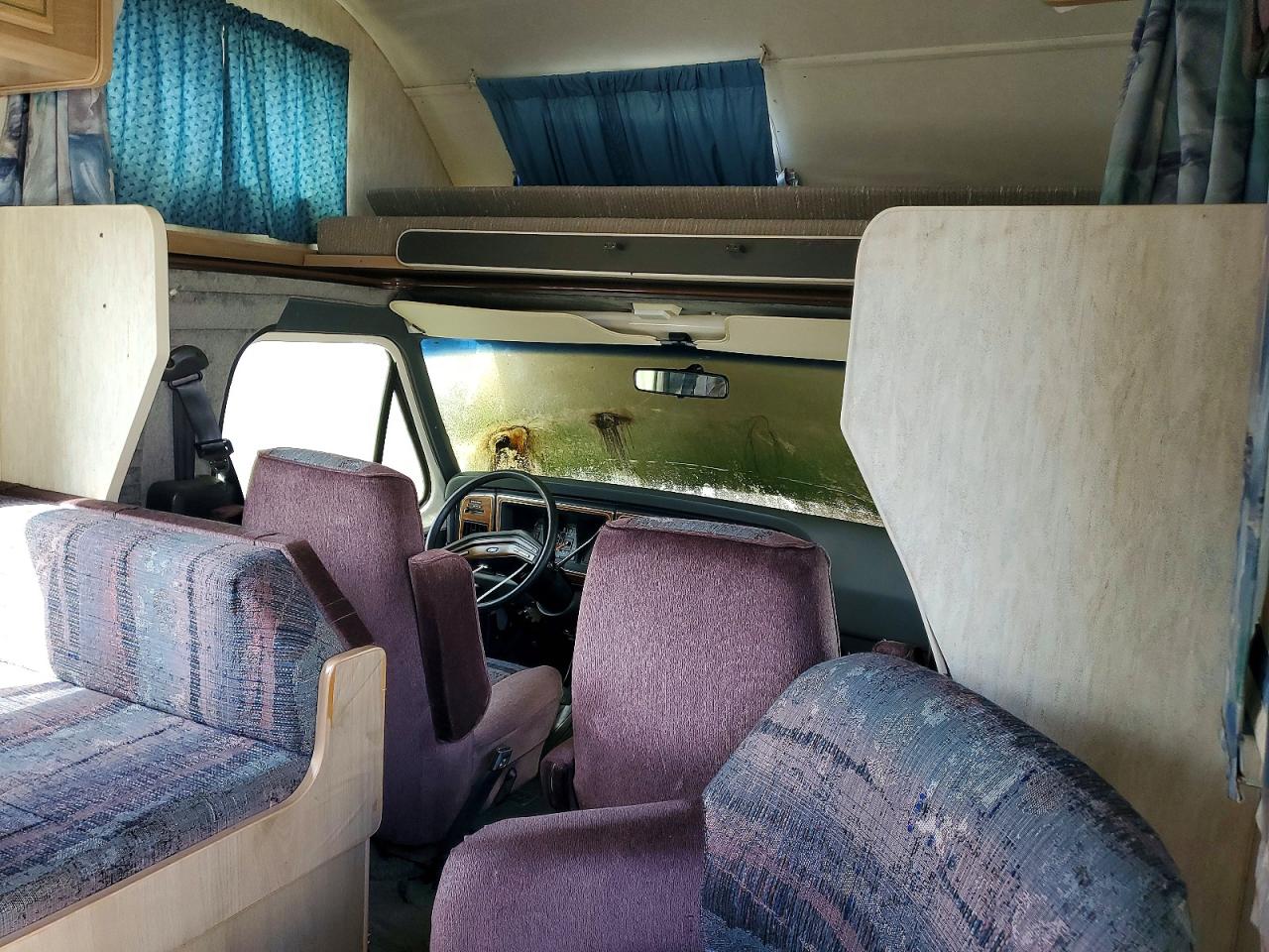 1991 JAMBOREE Econoline VIN 1FDKE30G1MHB01009 photo 5
