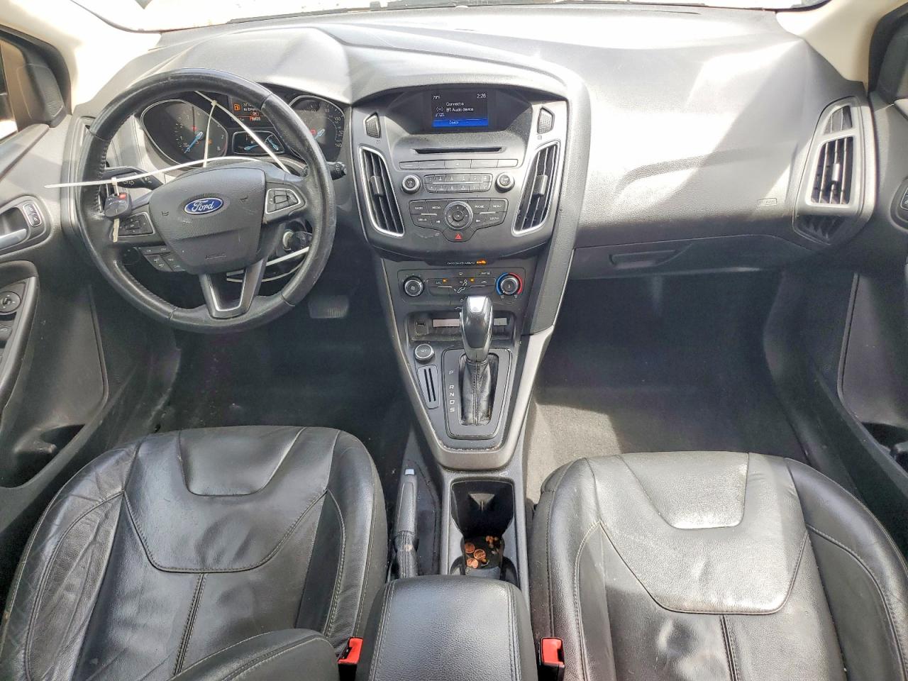 2016 Ford Focus VIN 1FADP3K25GL318210 photo 8