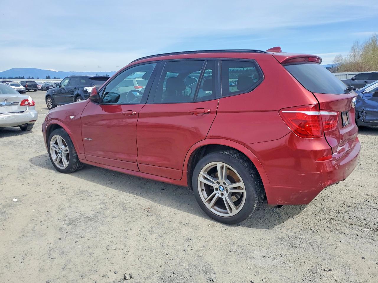2014 BMW X3 VIN 5UXWX7C5XEL983540 photo 2