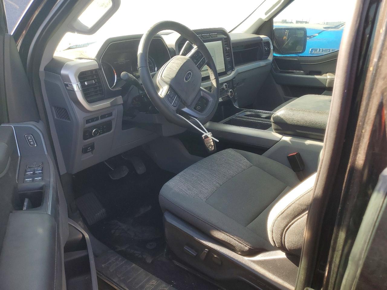 2023 Ford F150 VIN 1FTFW1E89PKD68074 photo 7