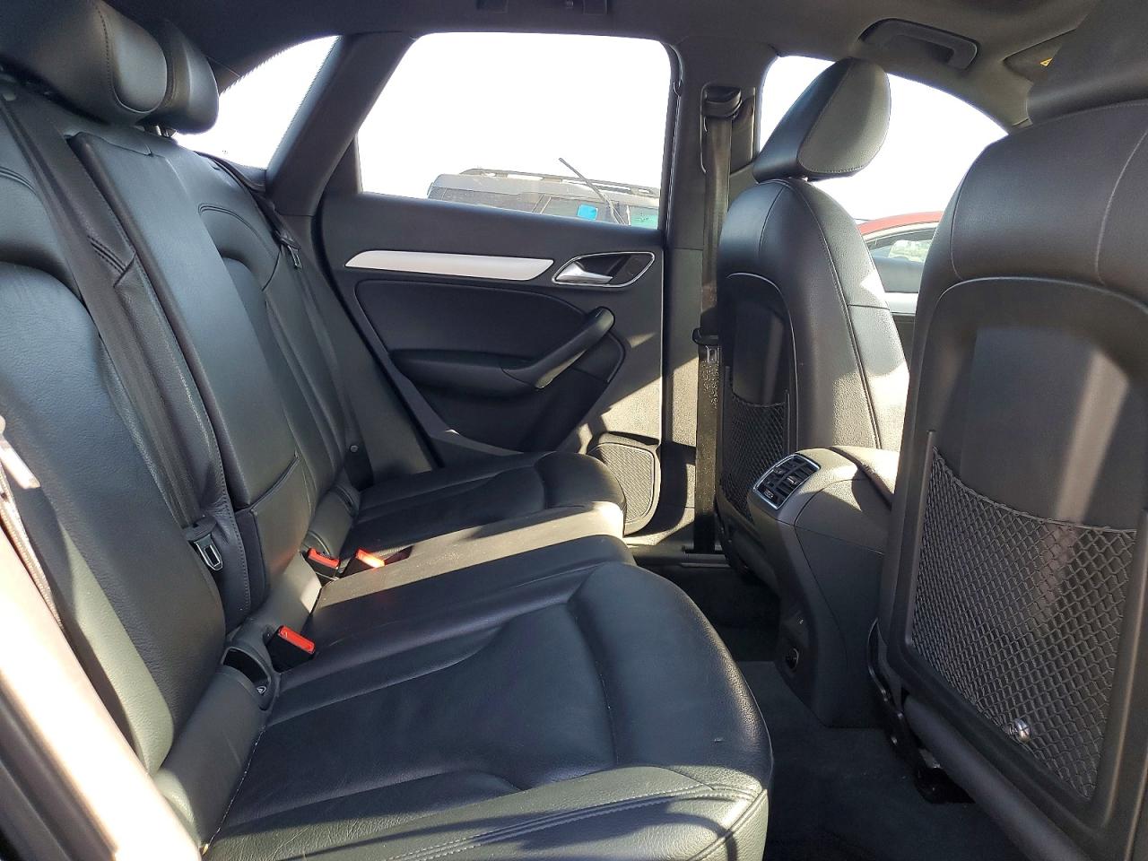 2017 Audi Q3 VIN WA1BCCFS4HR017363 photo 11