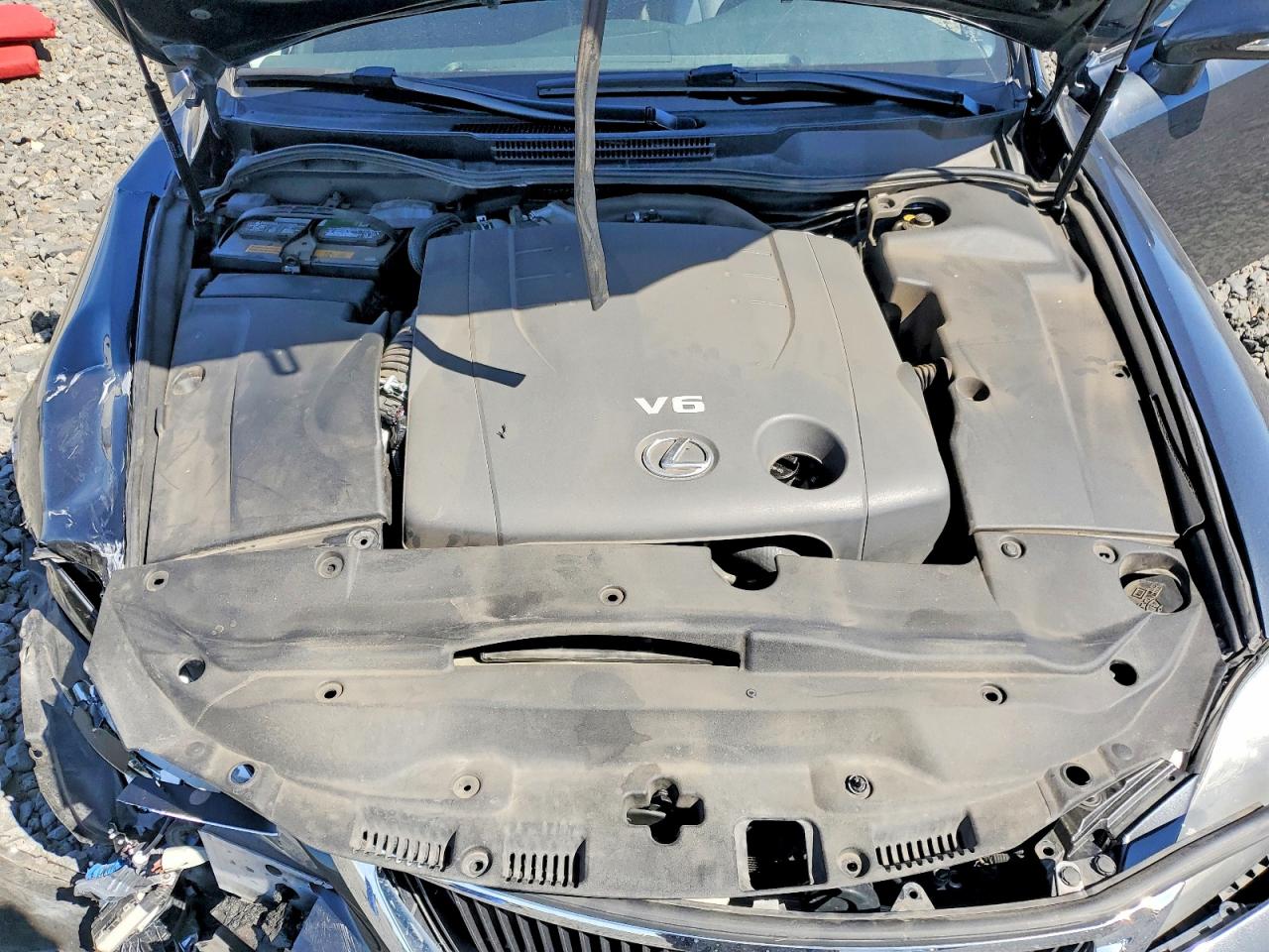 2011 Lexus Is VIN JTHFF2C23B2515503 photo 11